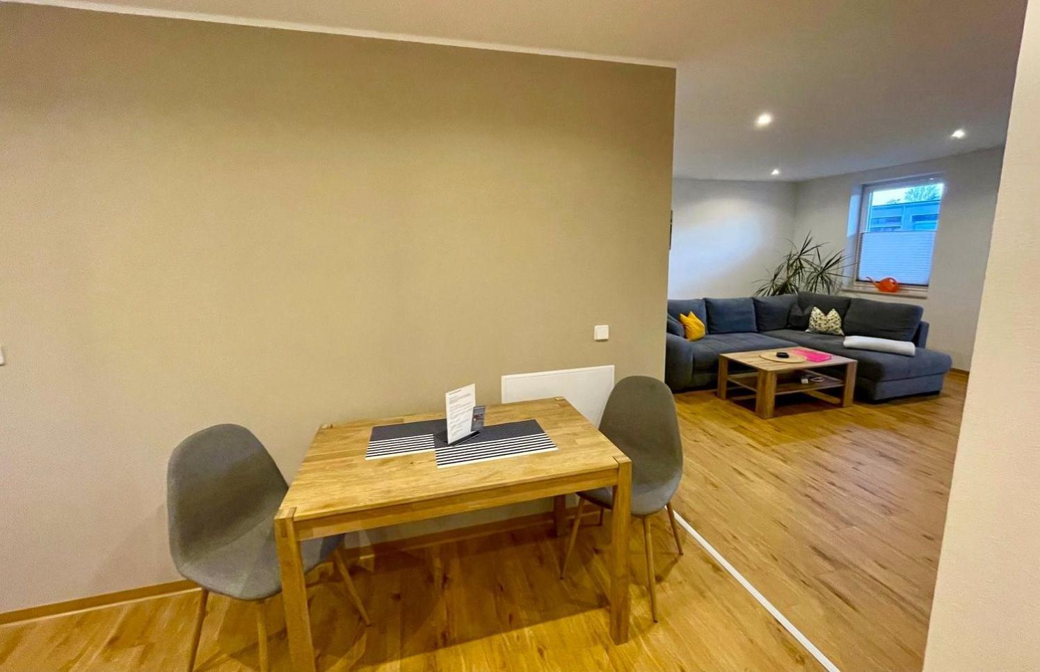 Stadtoase Geraeumige Gaestewohnungen Mit Balkon, Komfort, Modernitaet Und Ruhe, Fuer Monteure Geeignet, Free Wifi Frankenberg/Sa. Kültér fotó